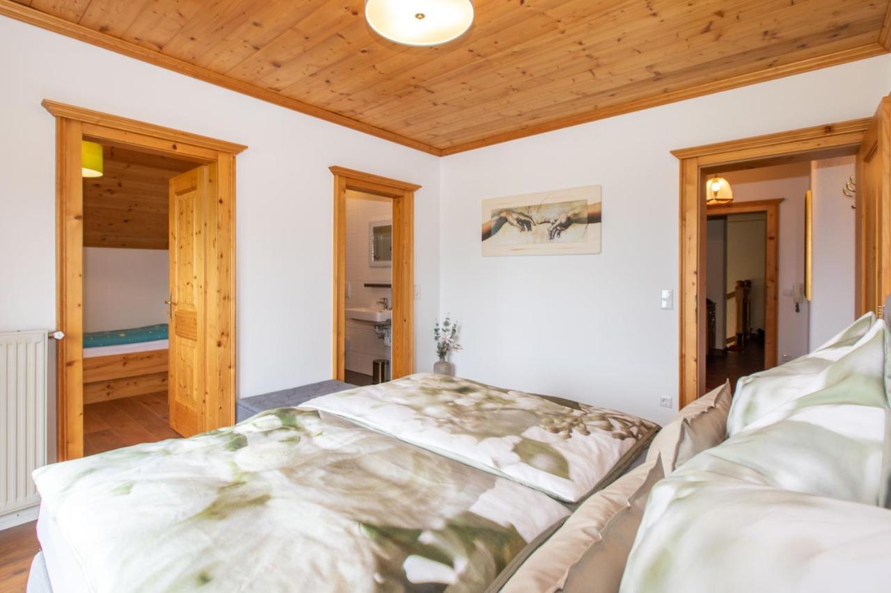 Landhaus Widlroither Мондзее Екстериор снимка